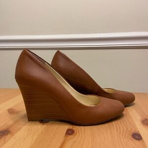 Jessica Simpson - Cash Wedges 9.5 M Almond